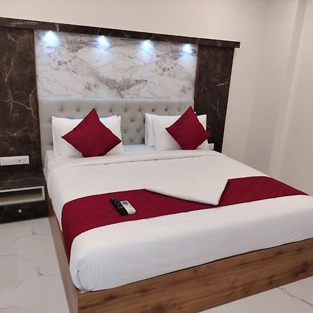 Attibele Mayuri Residency Hotel المظهر الخارجي الصورة